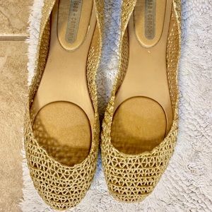 Jelly slides.  Size 7